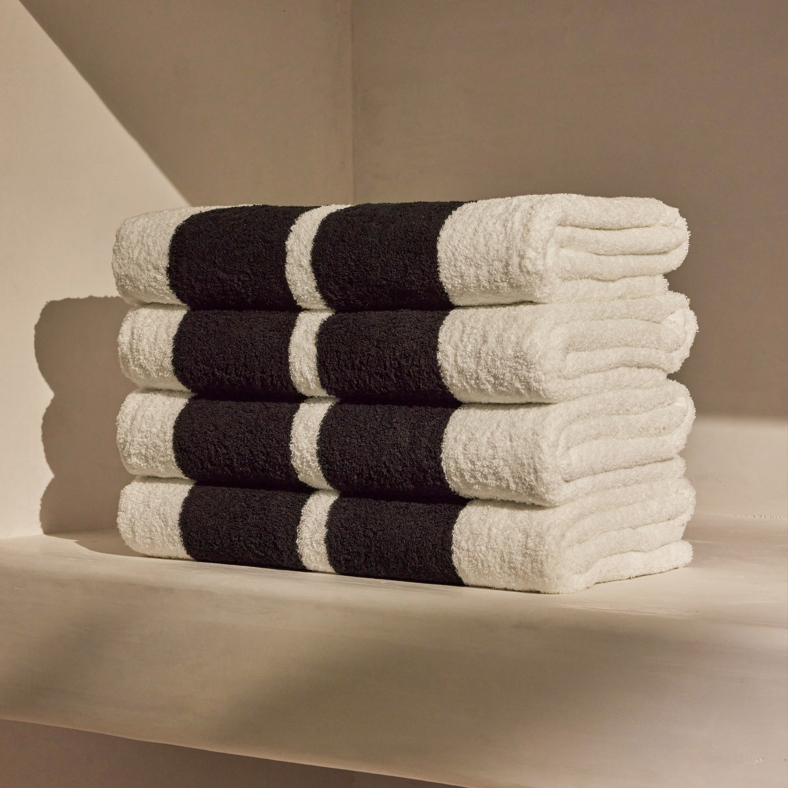 Double Stripe Beach Towel - White/Black