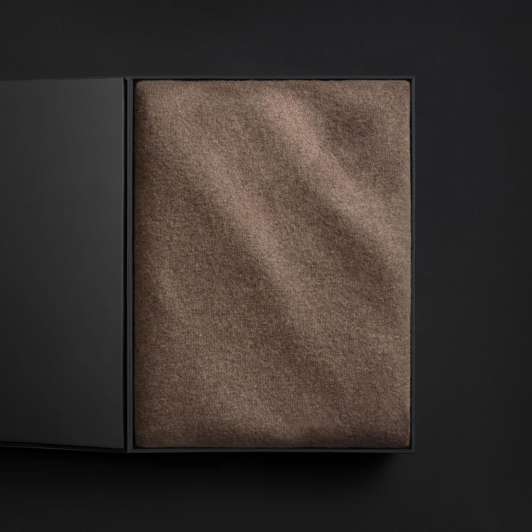 Recycled Cashmere Blanket Gift Box - Mid Brown