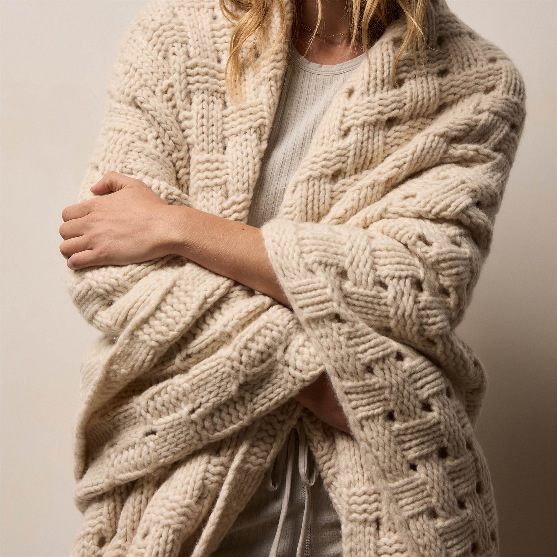 2 Tone Basket Weave Blanket - Chalk/Eco Alabaster