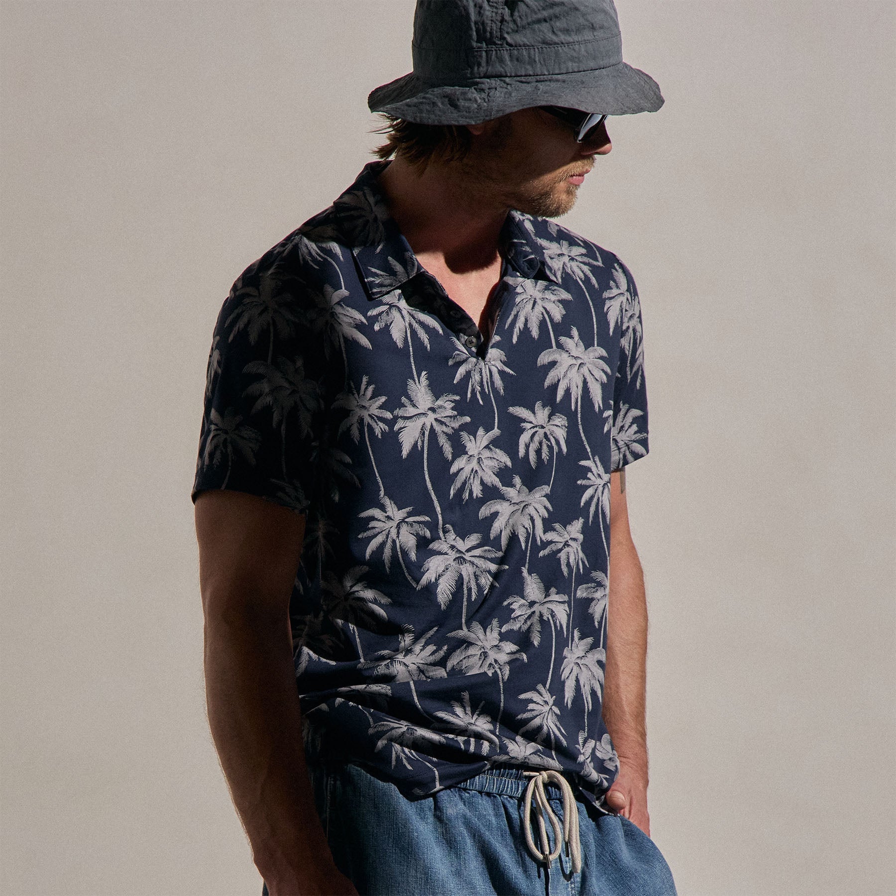 Palm Print Performance Pique Polo - Navy Print