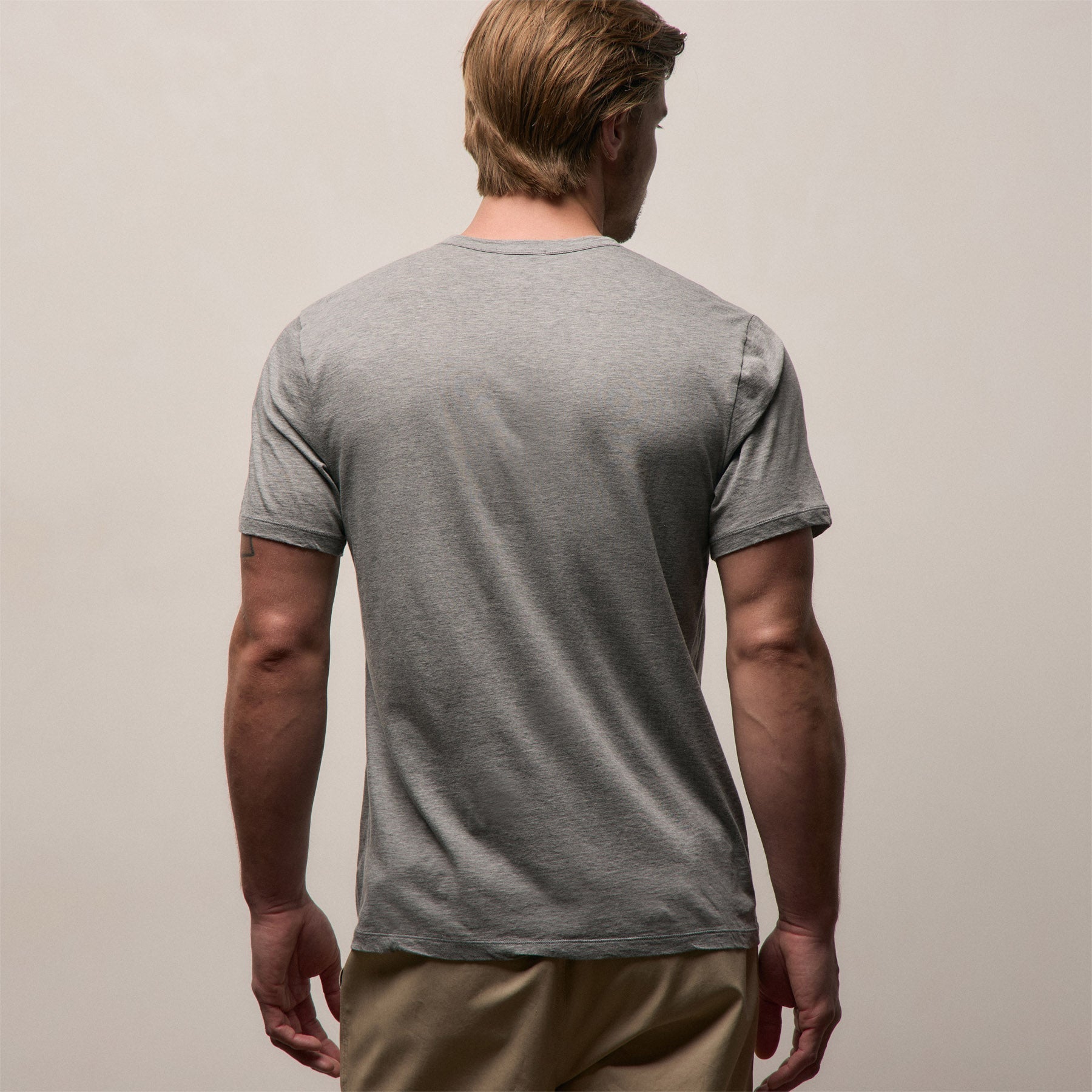 Luxe Lotus Jersey Tee - Heather Grey