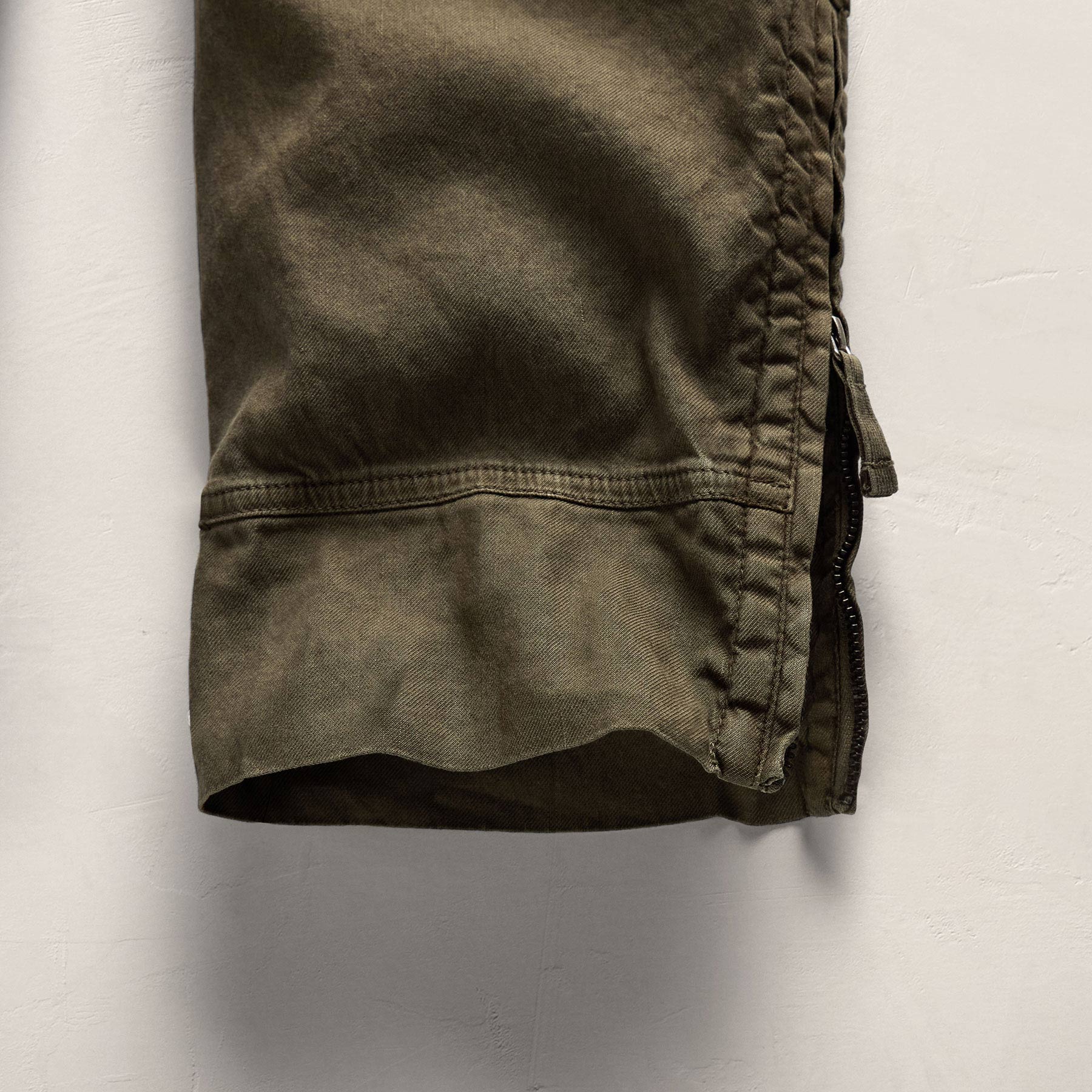 Parachute Linen Cotton Cargo - Army Green Pigment