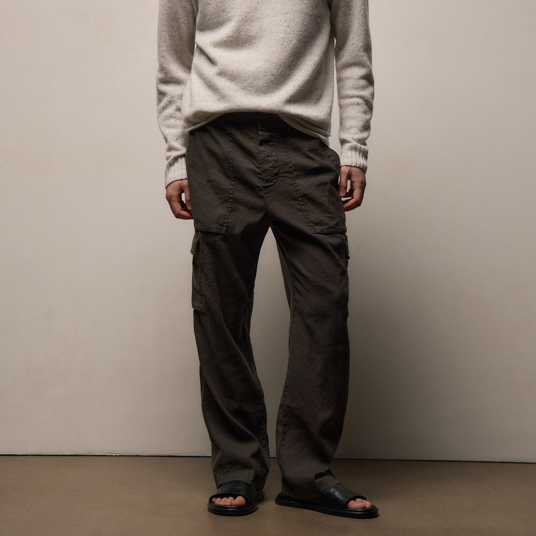 Stretch Linen Cargo Pant - Dark Olive Pigment
