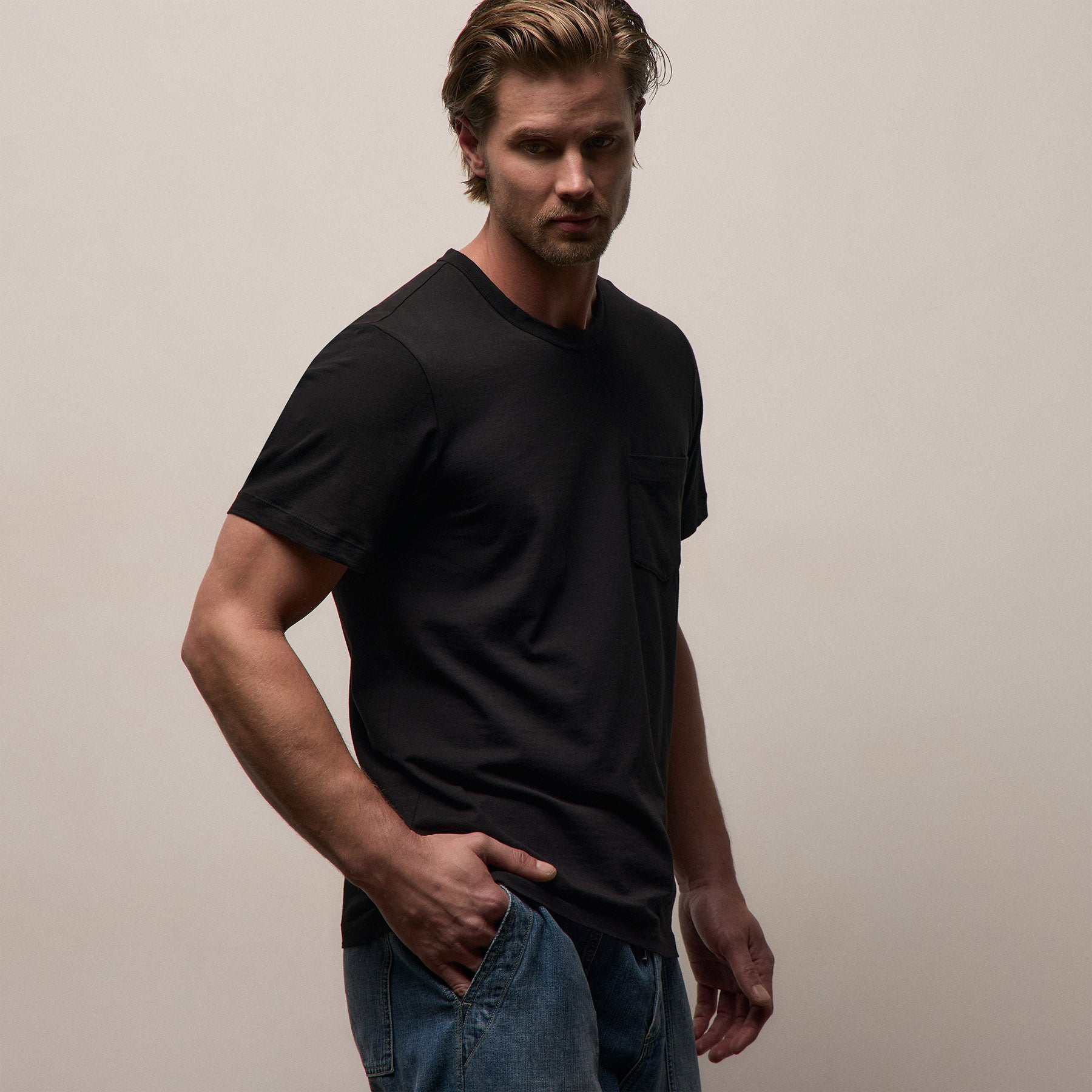 Lightweight Jersey Pocket Tee - Black