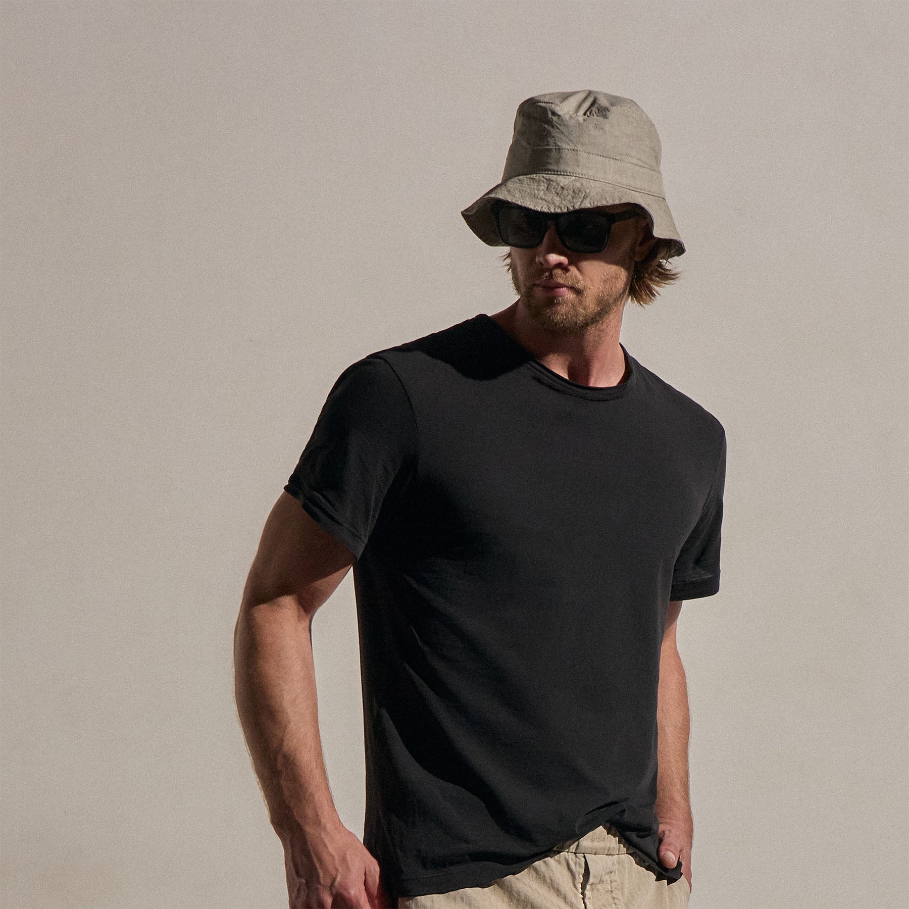 Short Sleeve Crew Neck - Black