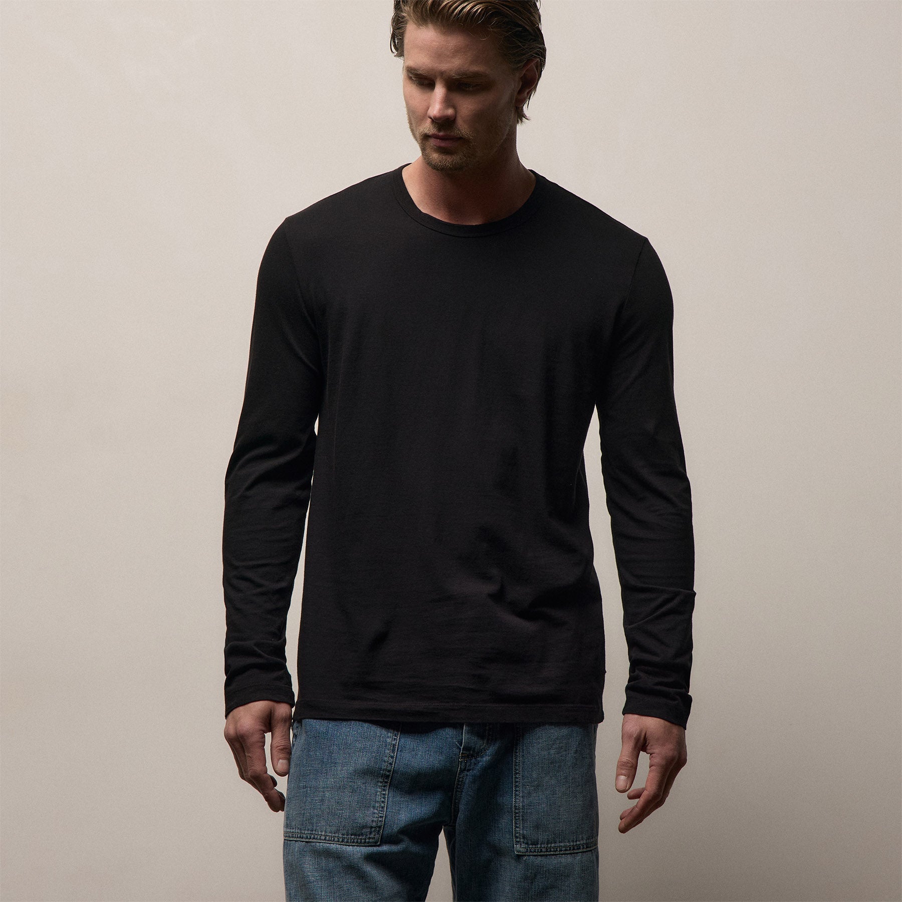 Long Sleeve Crew Neck - Black