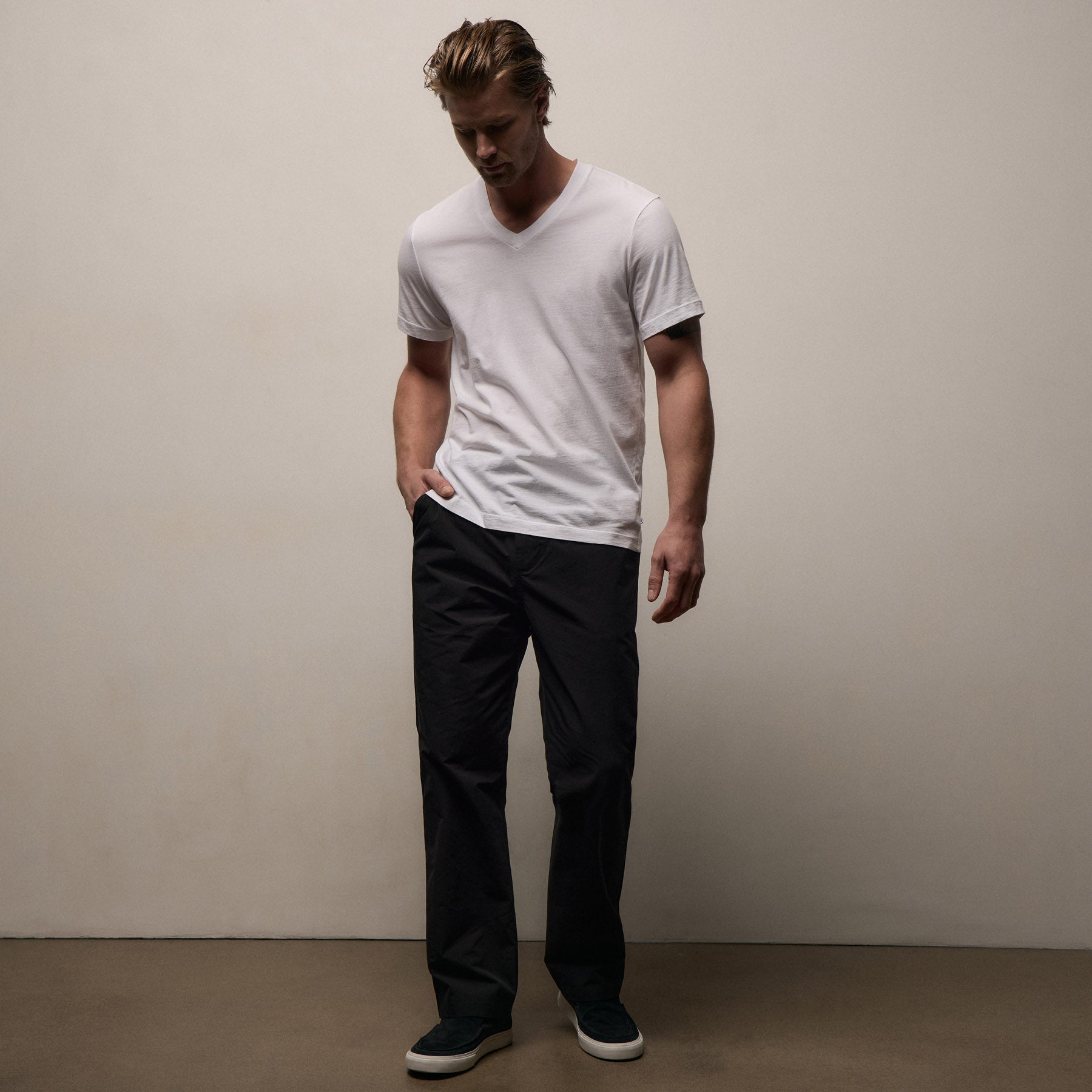 Short Sleeve V Neck - White