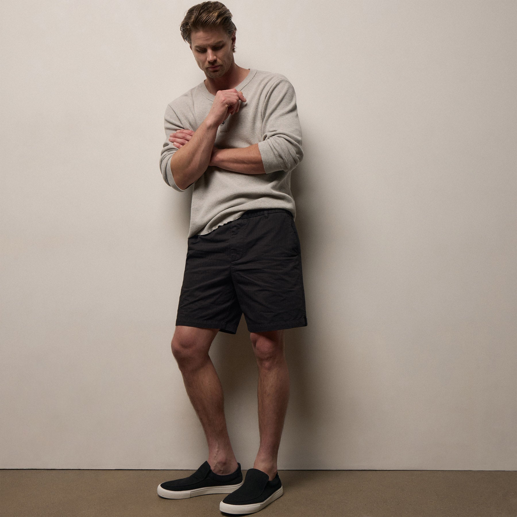 Herringbone Surplus Short - Black