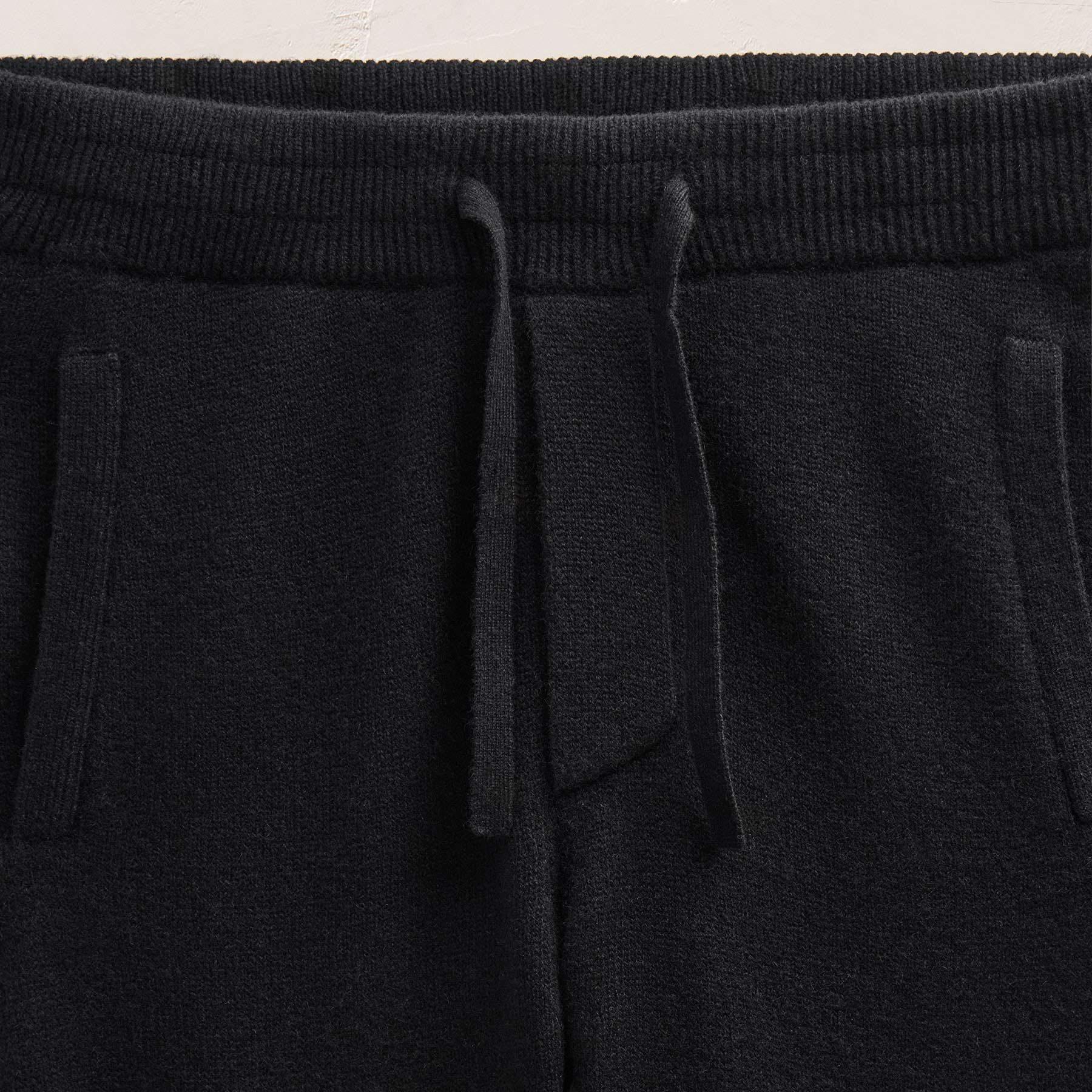 Recycled Cashmere Track Pant With Pockets - Black