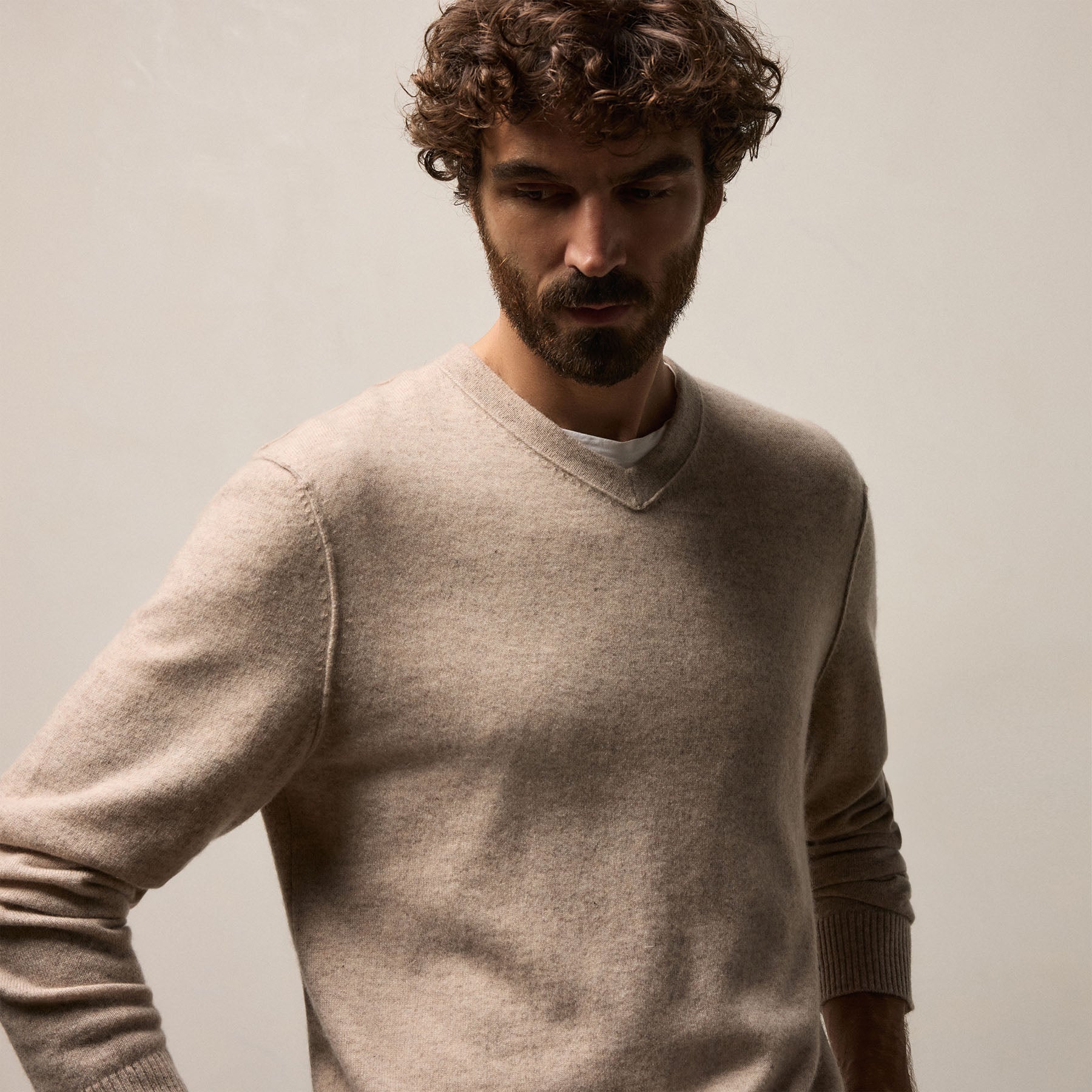 Men's Cashmere V Neck Sweater Gift Set - Black/Stone