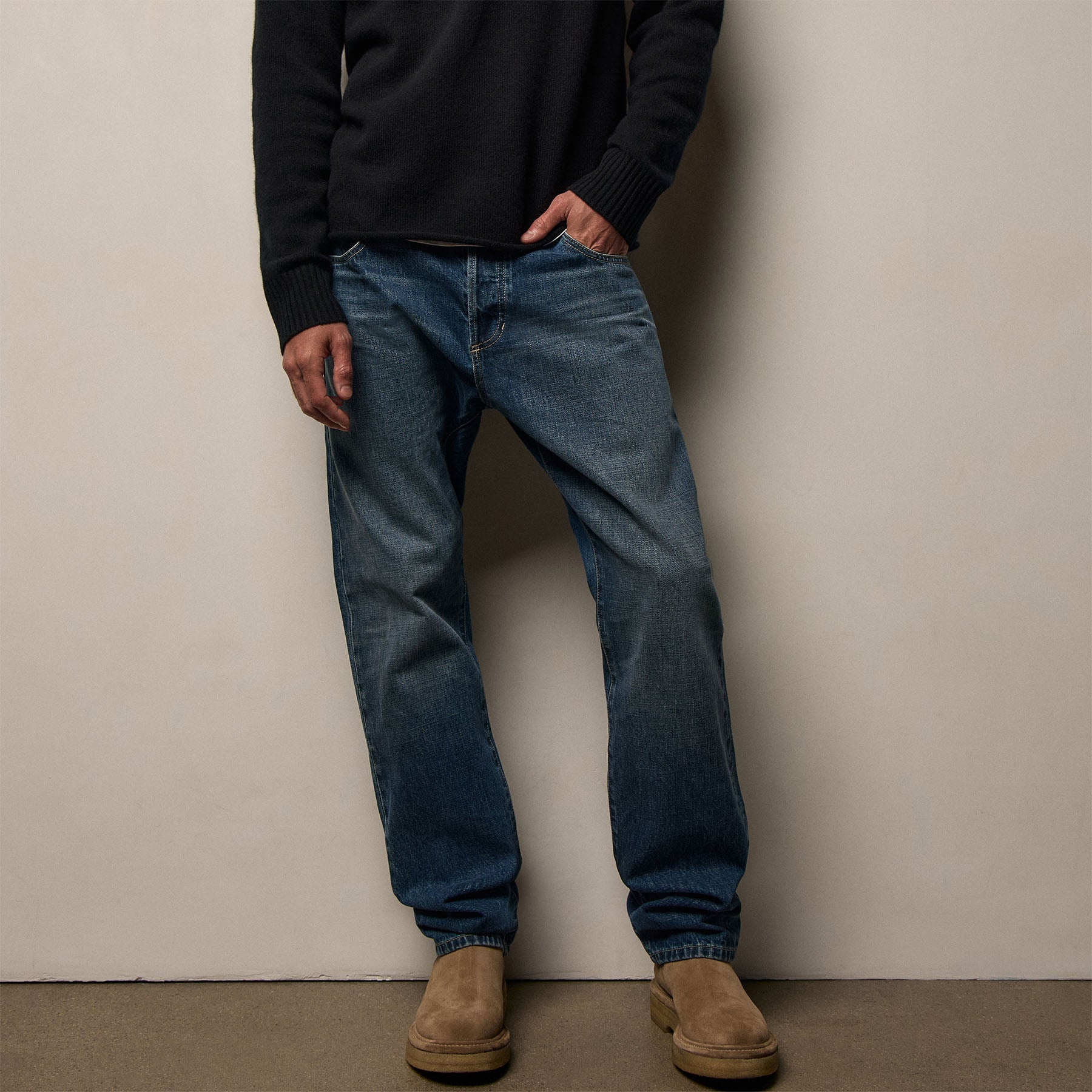 Men's Suede Chelsea Boot - String