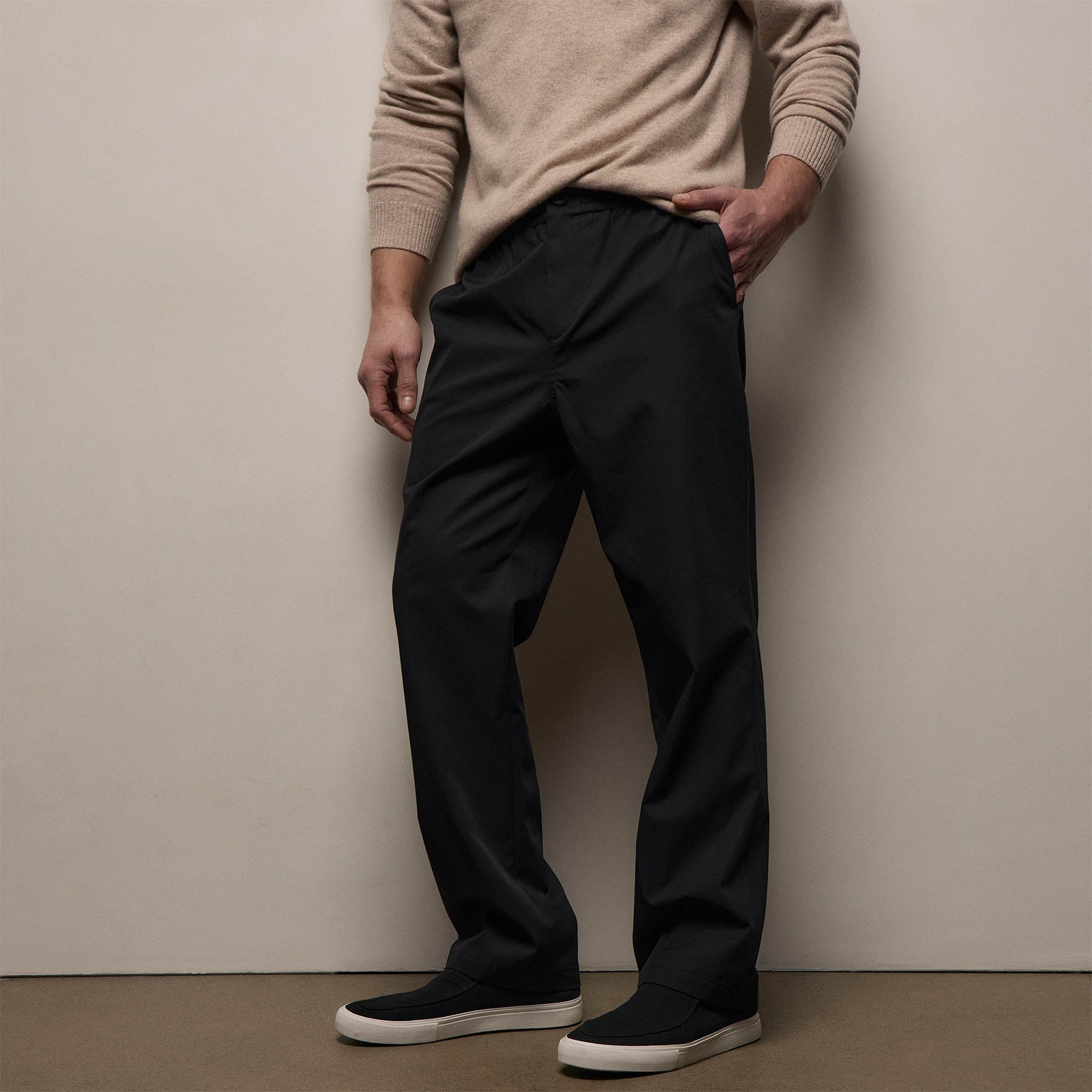 Elevated Cotton Twill Drawstring Trouser - Black