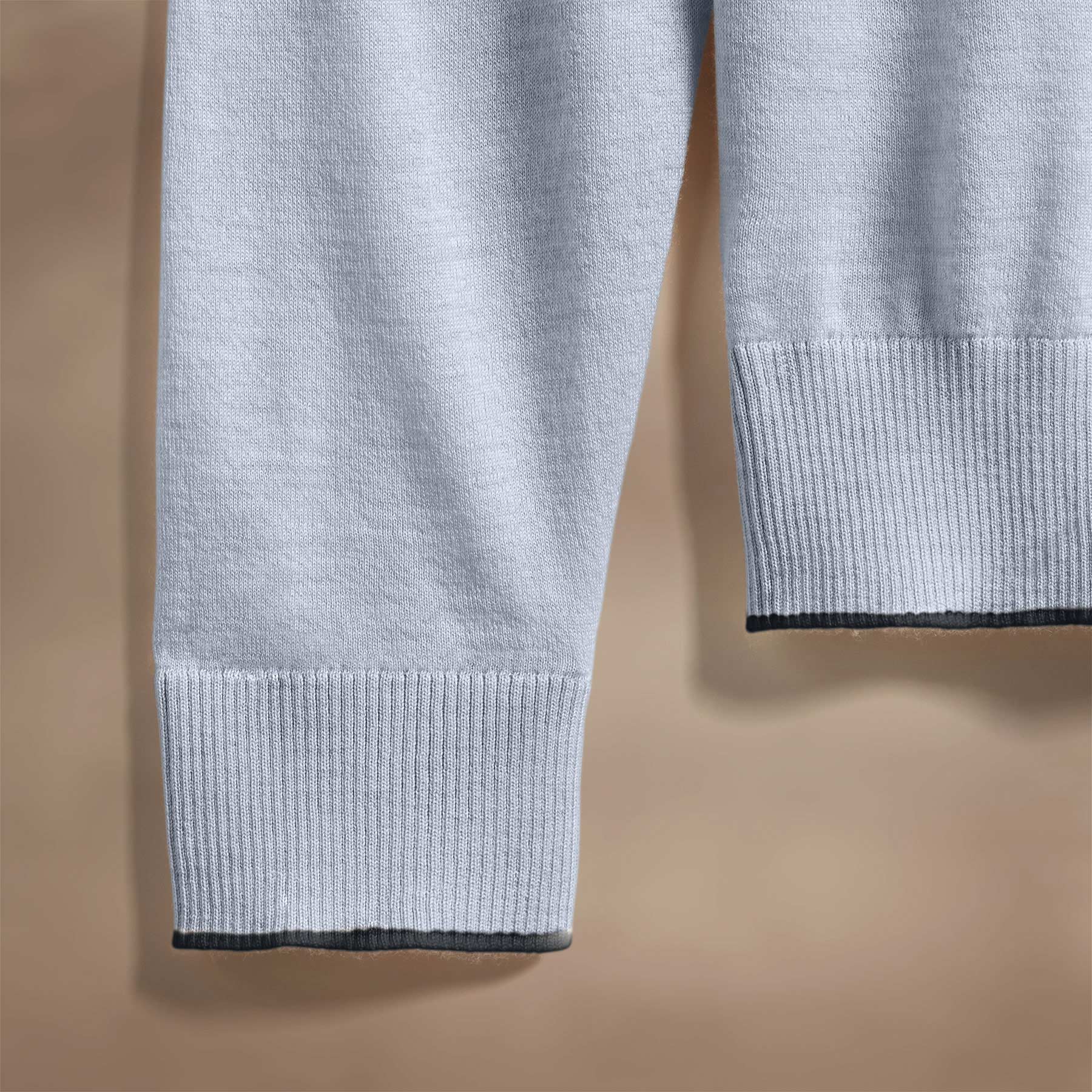 Ultrafine Cashmere Tipped Crew - Grey Sky/Coal