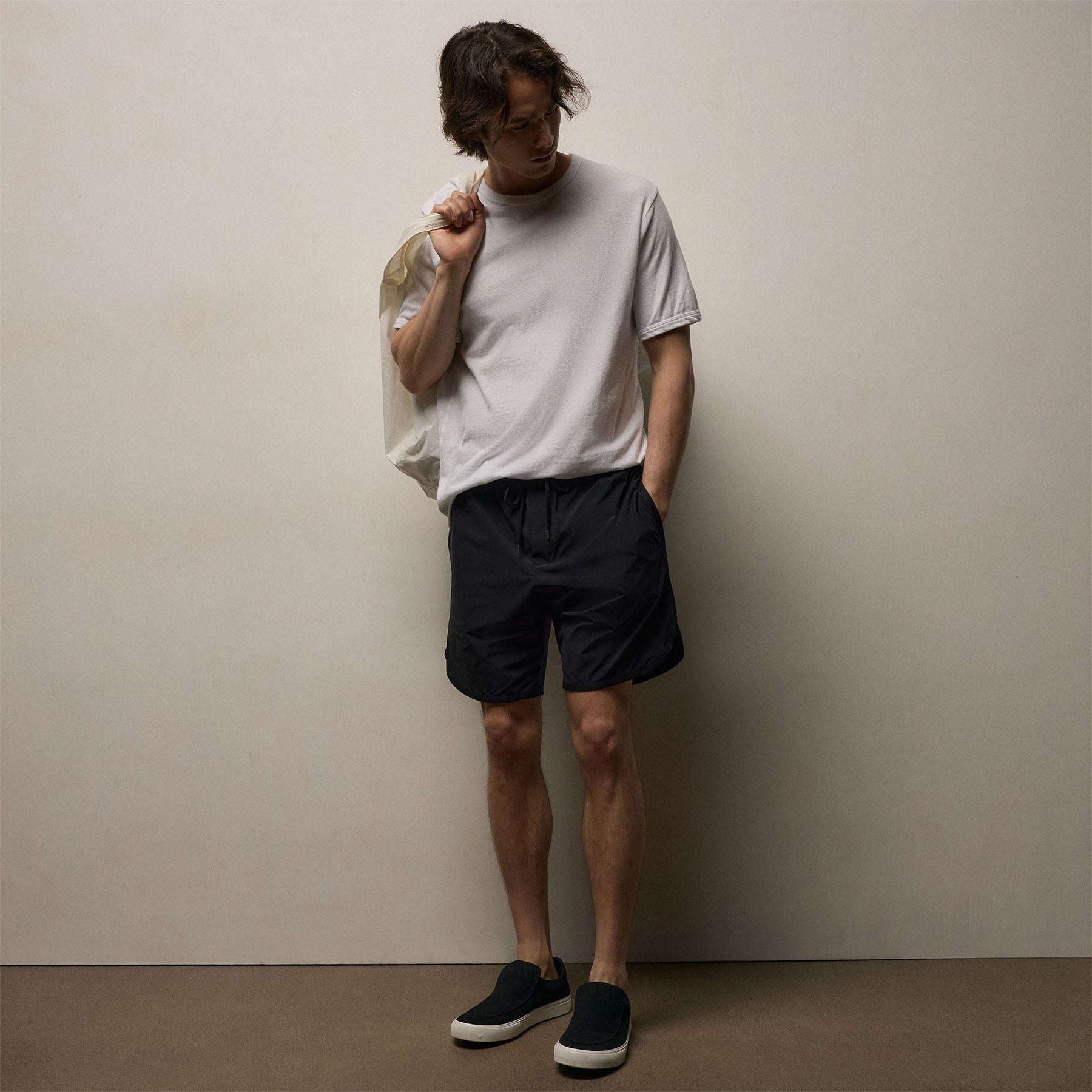 Curved Hem Boardshort - Black/Black