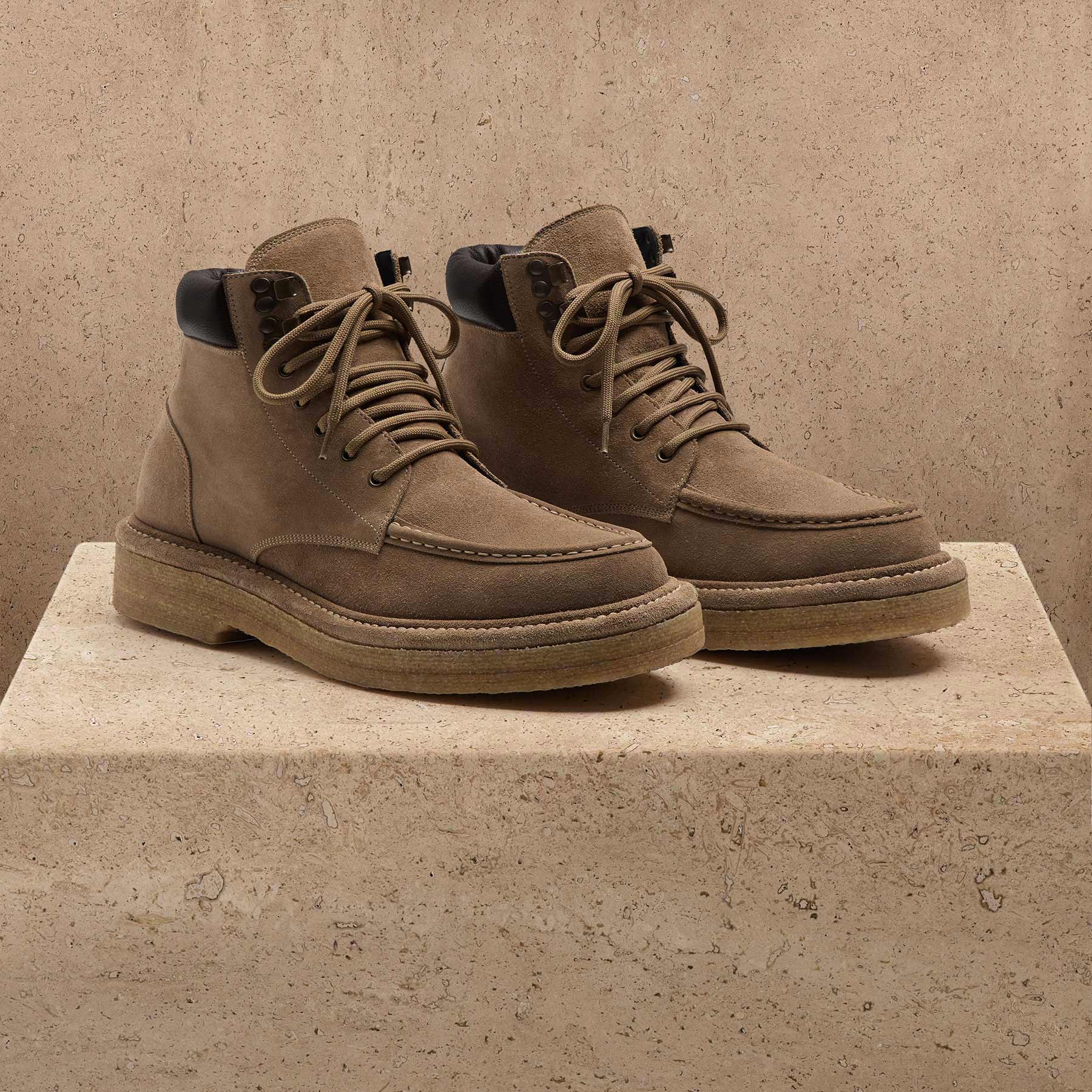 Men's Suede Work Boot - String