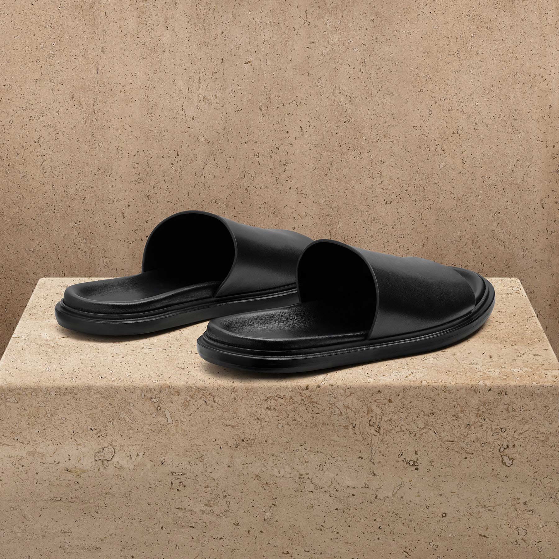 Men's Leather Slide - Black