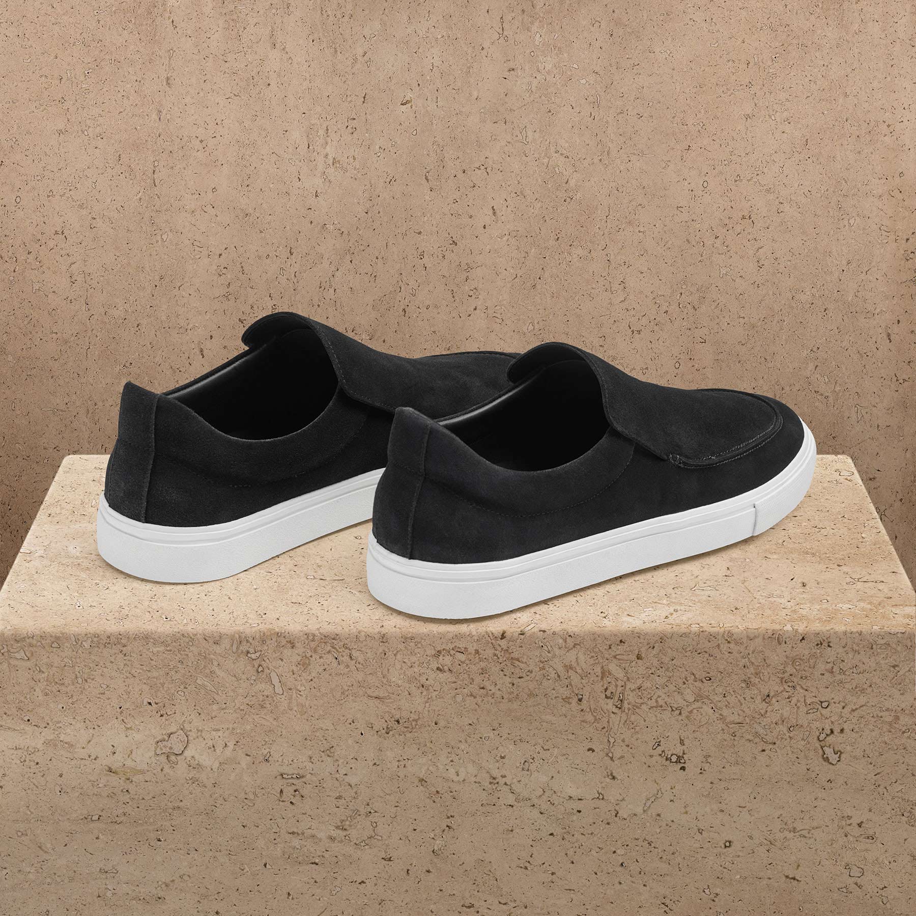 Men's Coastal Suede Slip On - Black