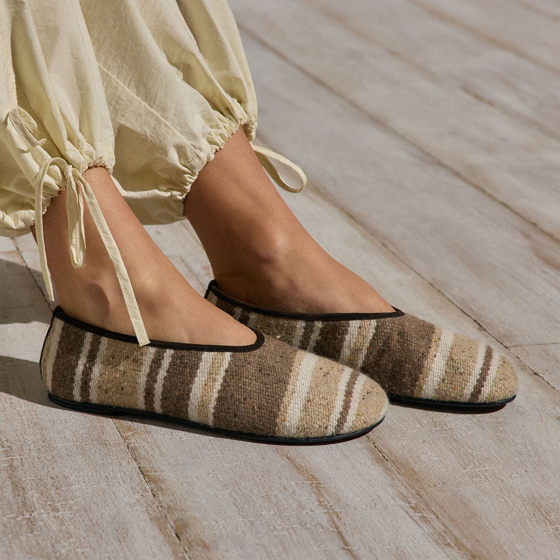 Women's Baja Stripe Flat - Beige Multi Stripe