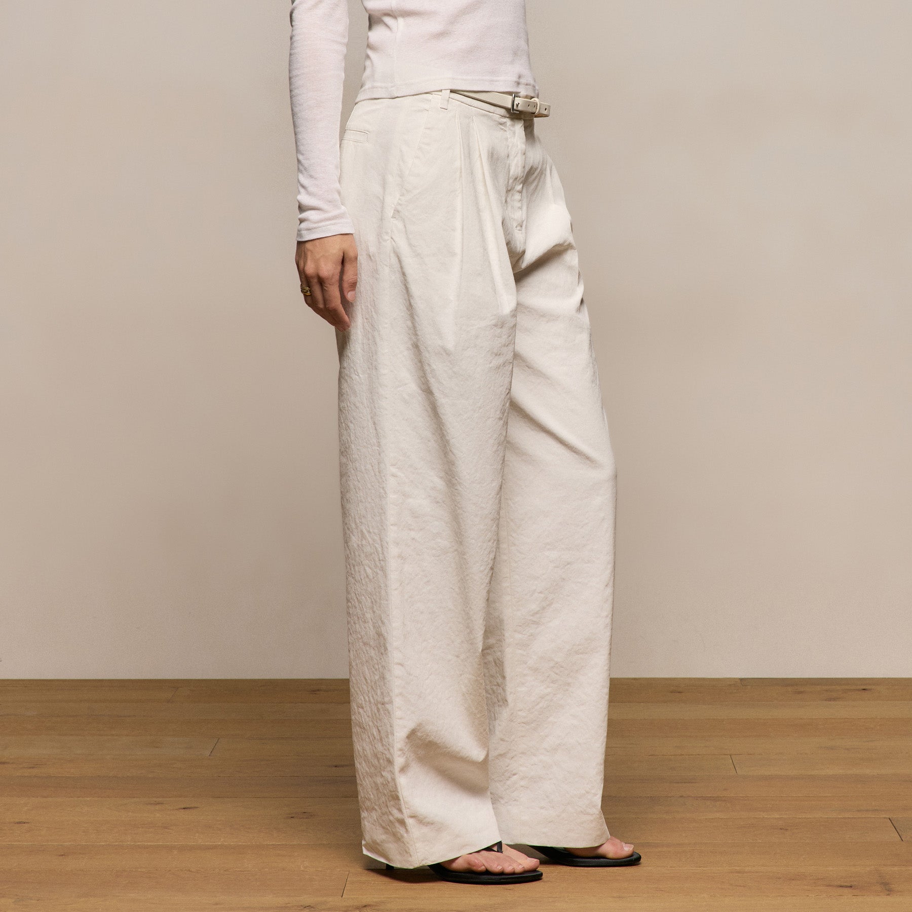 Linen Cotton Pleated Trouser - Off White