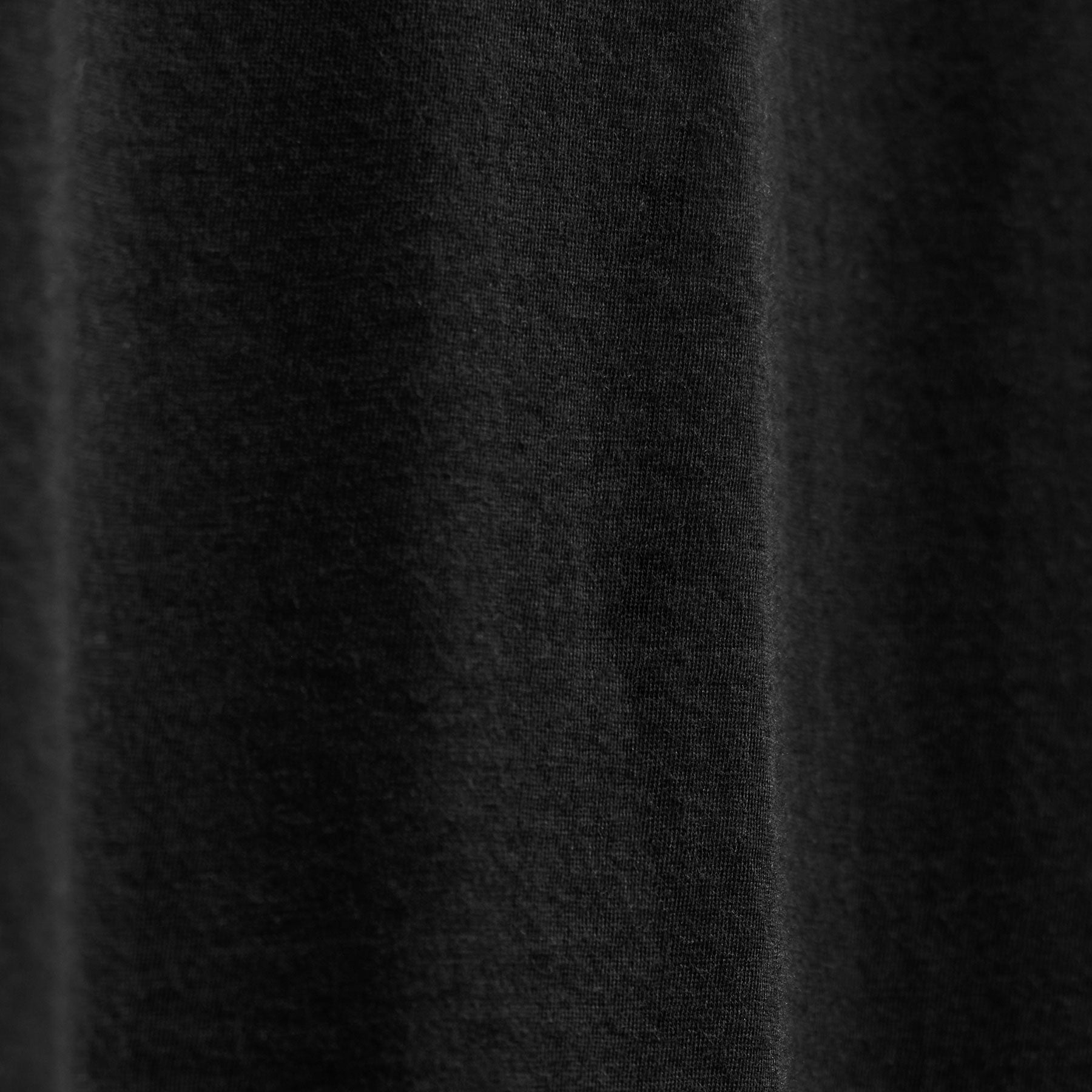 Luxe Lotus Jersey Crew - Black