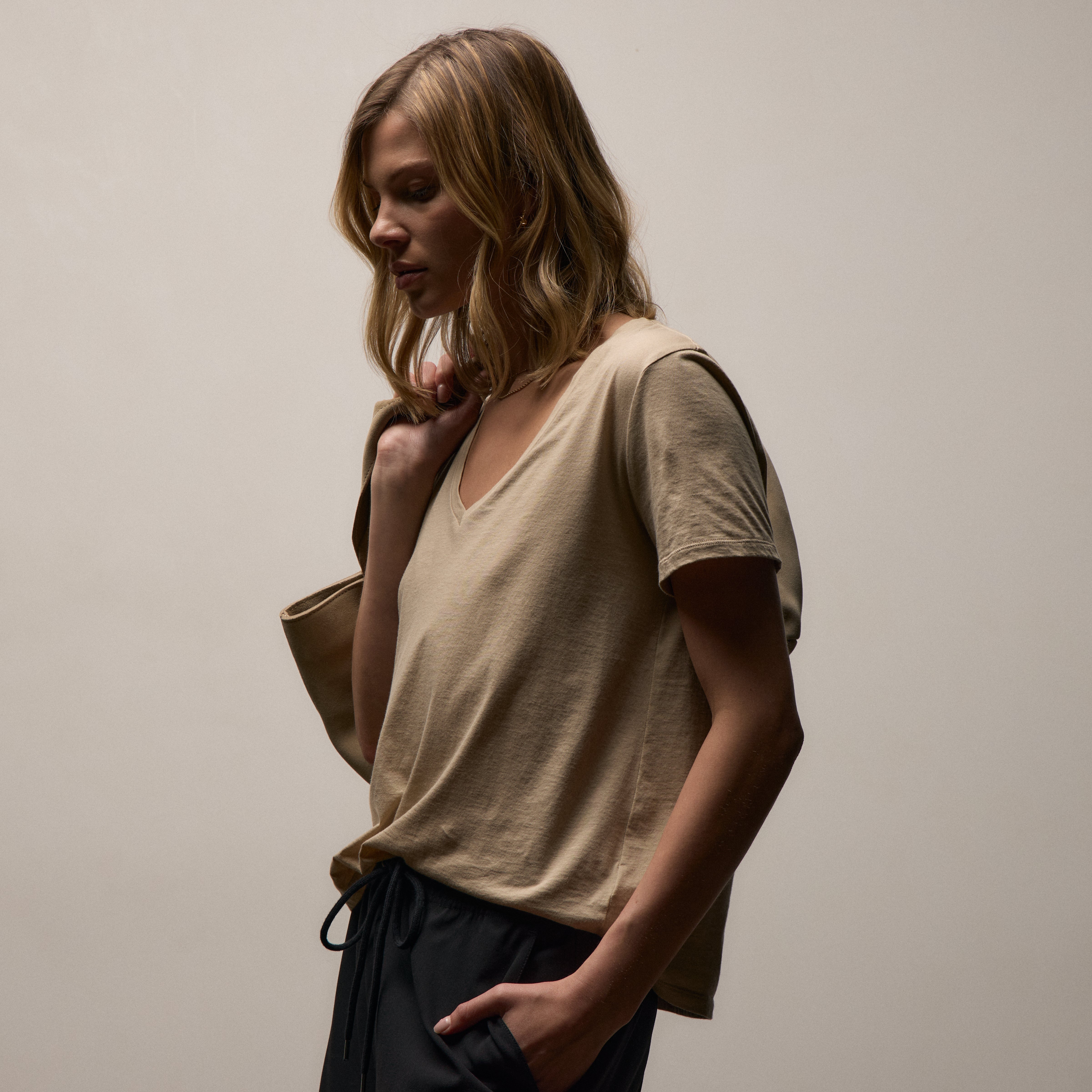 Luxe Lotus Jersey V Neck - Light Khaki
