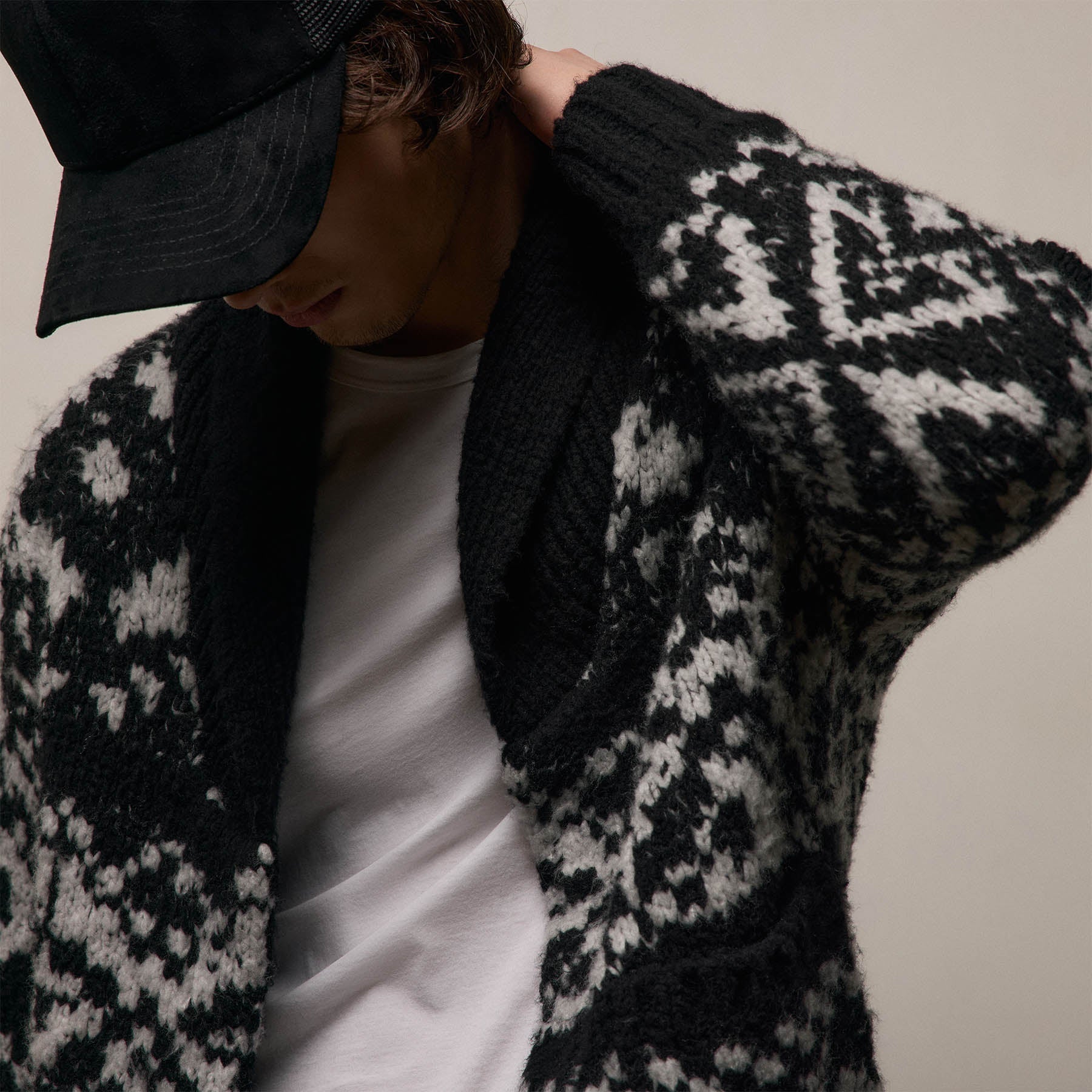 Chalet Intarsia Cardigan - Black/Heather Grey