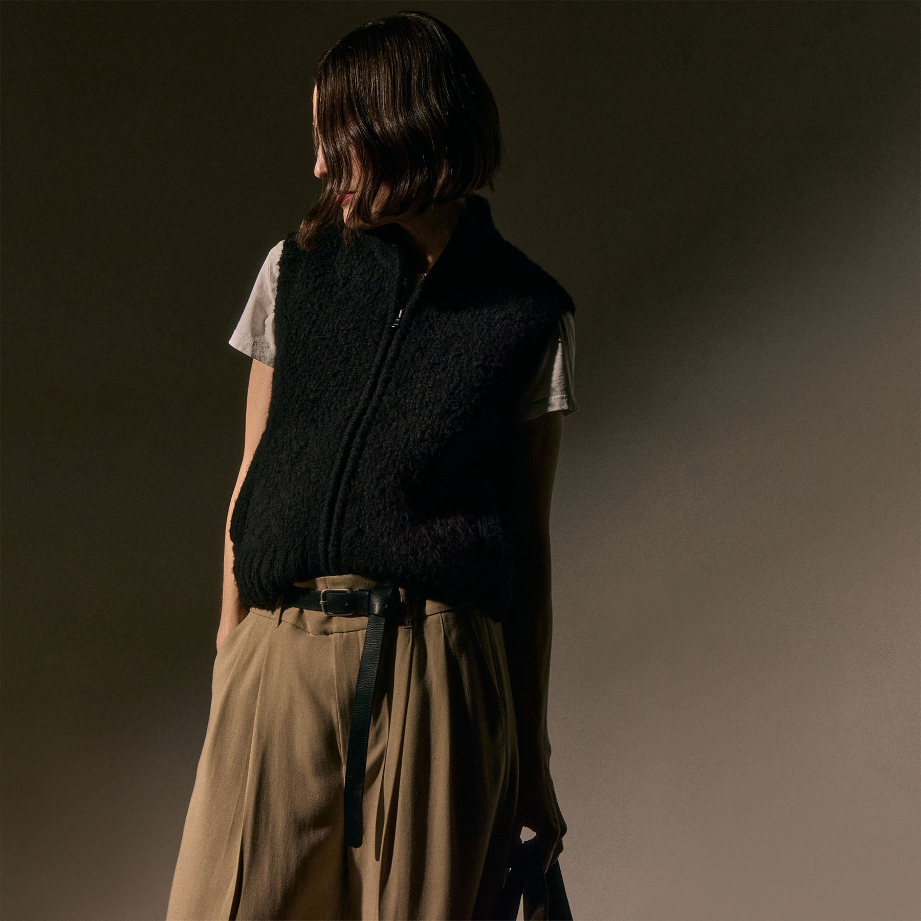 Full Zip Sweater Vest - Black