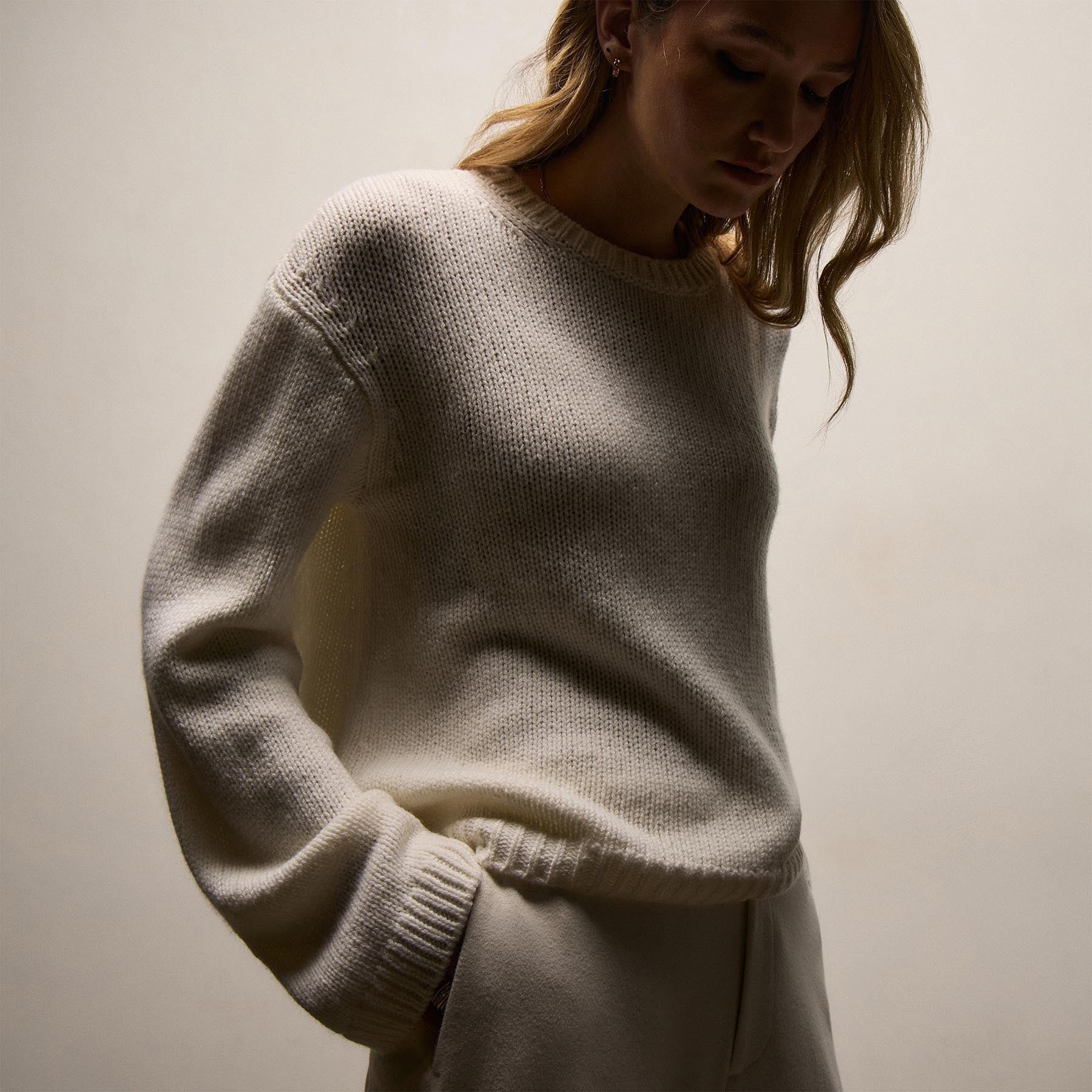 Chunky Italian Spun Cashmere Crew - Ivory