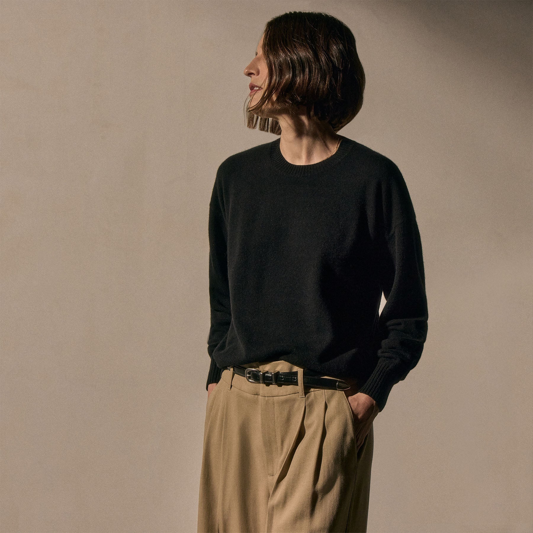 Spun Cashmere Crew Sweater - Black