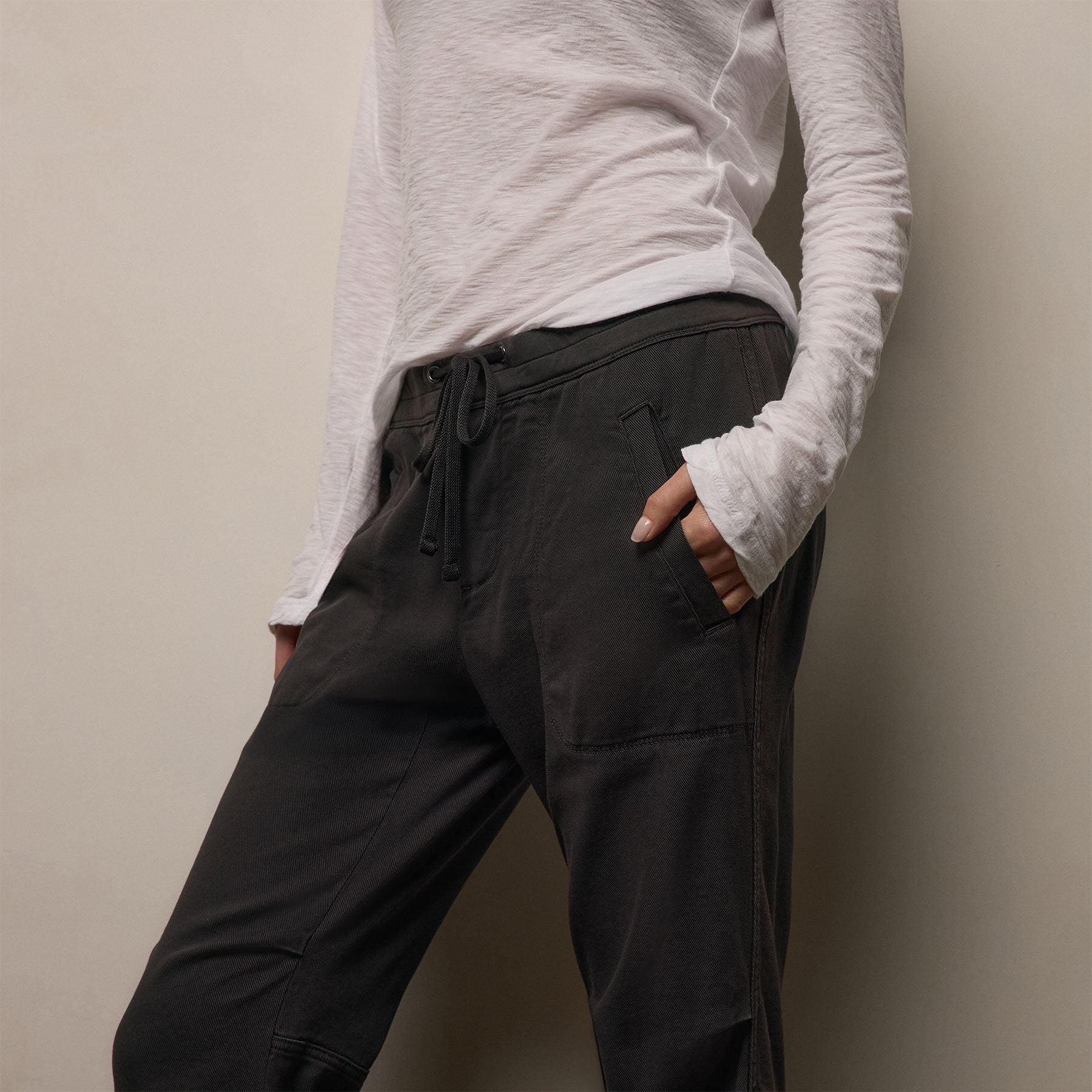Soft Drape Pant - Carbon Pigment