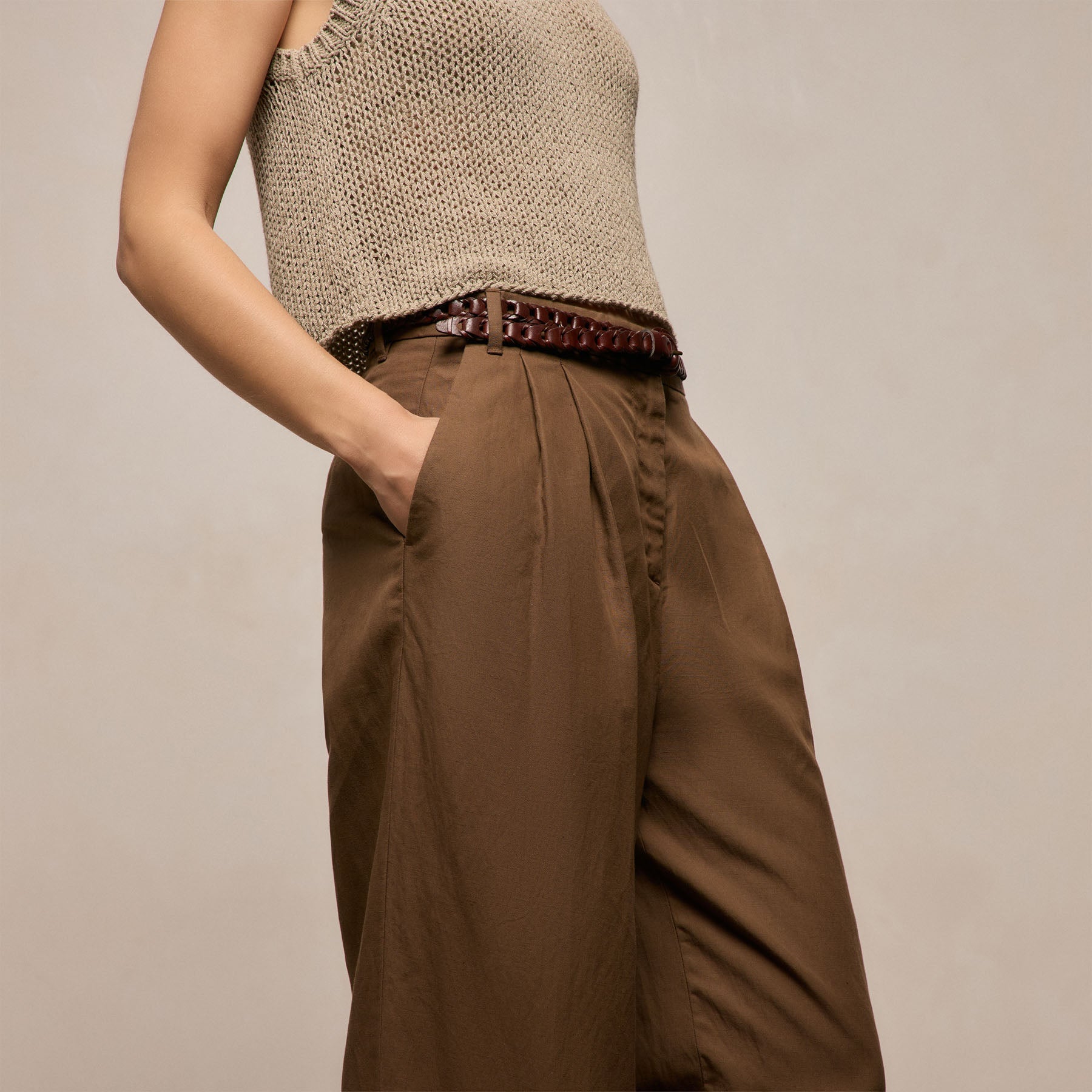 Twill Pleated Trouser - Truffle