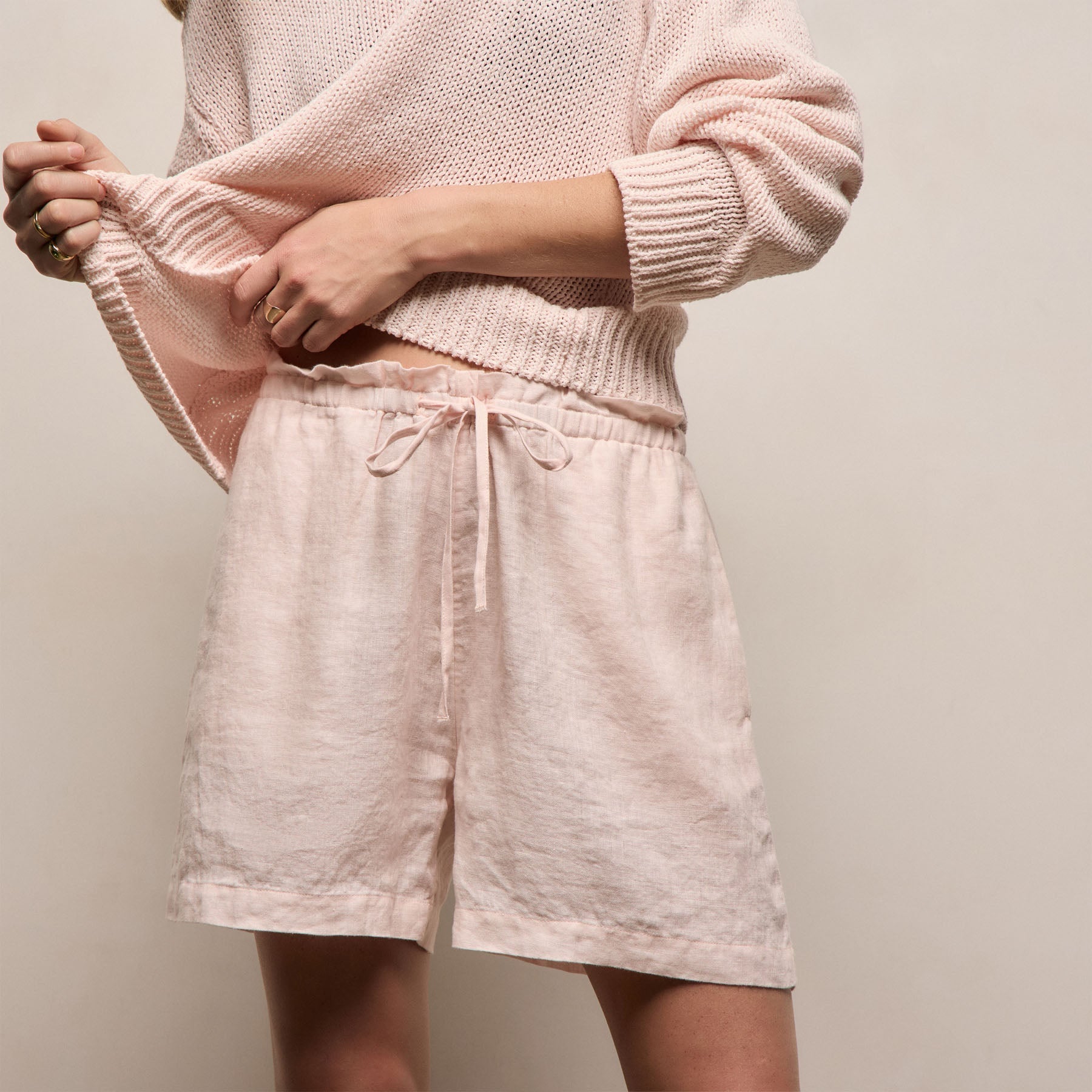 Linen Short - Light Rose Quartz
