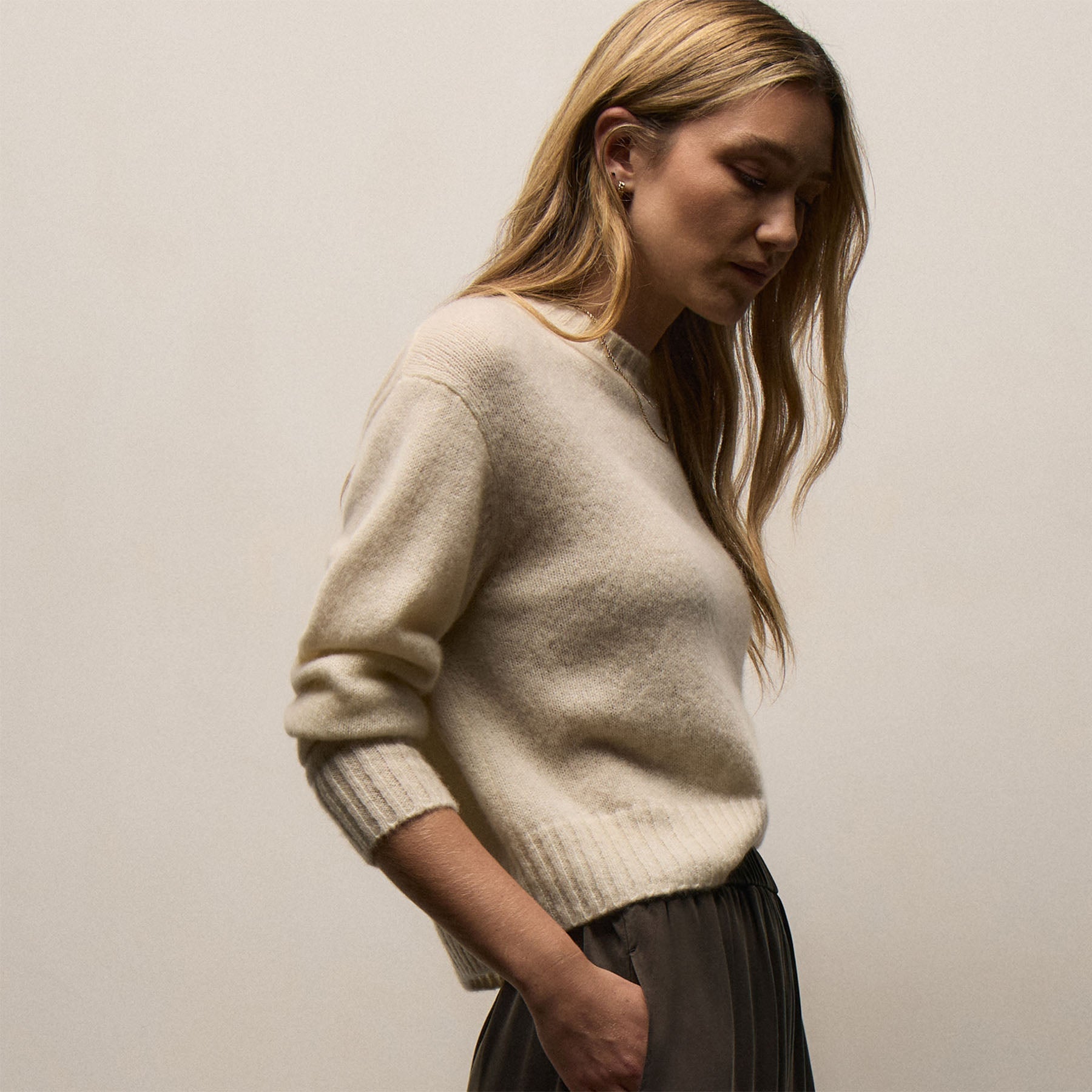 Lightweight Textured Cashmere Crew - Ivory