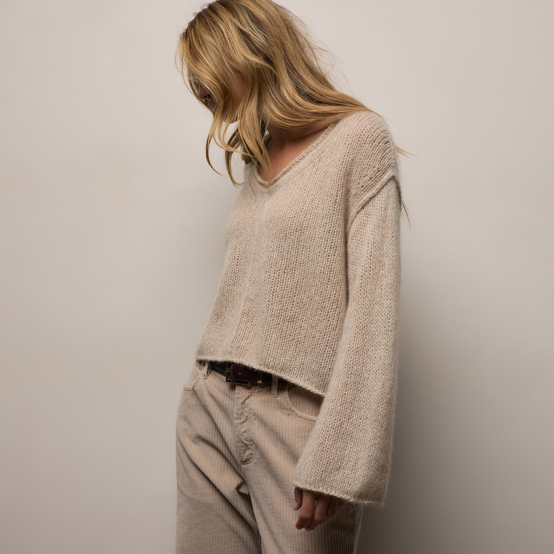 Marled Cashmere Silk V Neck Sweater - Alabaster Mix