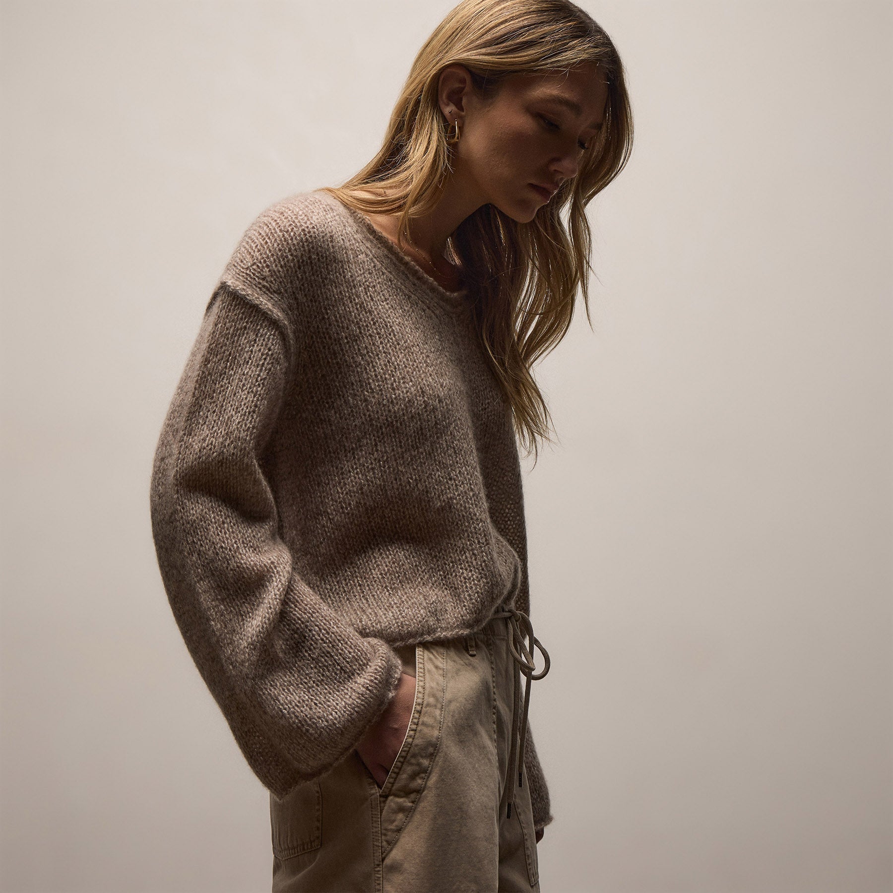 Marled Cashmere Silk V Neck Sweater - Grout Mix