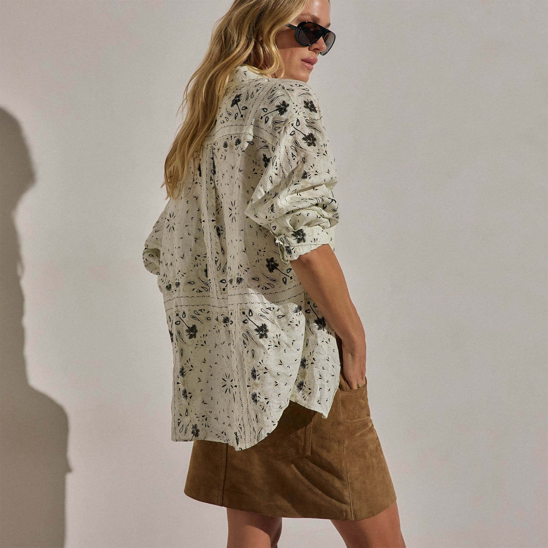 Palm Paisley Linen Shirt - Ivory Bandana Print