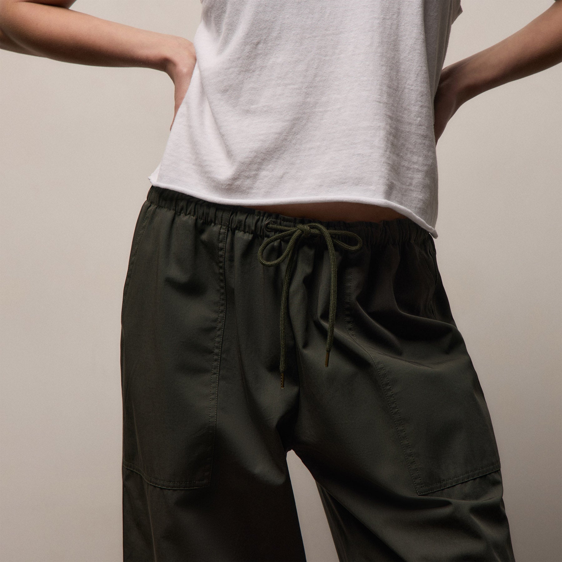 Fine Cotton Twill Crop Pant - Dark Olive
